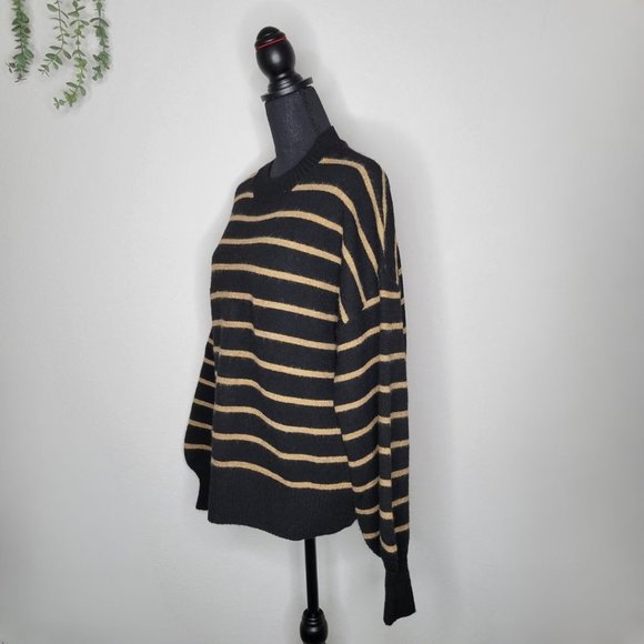 BLACK AND BROWN CREWNECK HORIZONTAL STRIPPED SWEATER FOR WOMEN - Picture 3 of 11